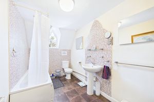 Shared bathroom- click for photo gallery